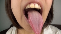 フェチ：素人娘ゆうこちゃんの舌・口内自撮り（通常版＋３Ｄ）